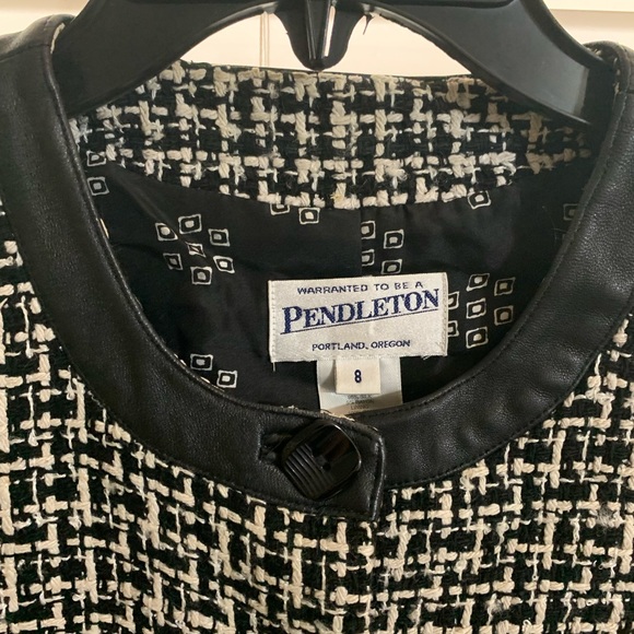 Vintage Pendleton Black and White Tweed Blazer with Leather Trim - Picture 2 of 5